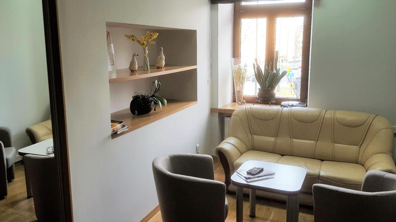 Rodmos Hostel Lublin Eksteriør billede