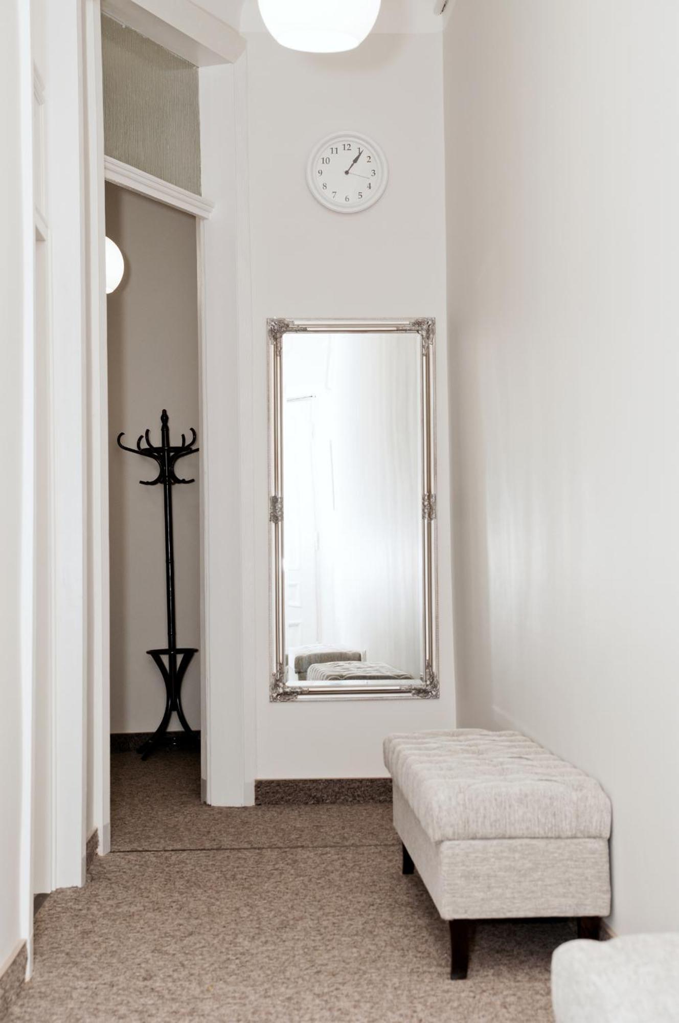 Rodmos Hostel Lublin Eksteriør billede